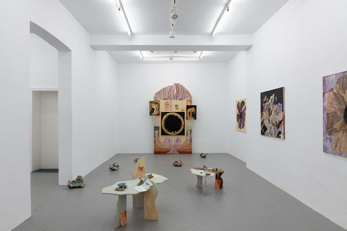 Sylvie Ringer und Si-Ying Fung. Ansichten der Ausstellung im Künstlerinnenhaus Frise