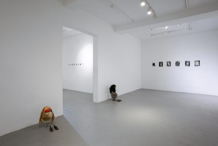 Ausstellungsansicht Doris Schneider, Frise Künstler.innenhaus Hamburg