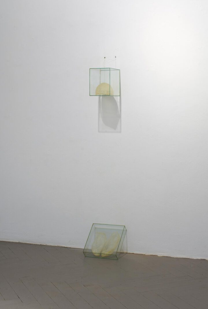 Ausstellungsansicht Doris Schneider, Frise Künstler.innenhaus Hamburg