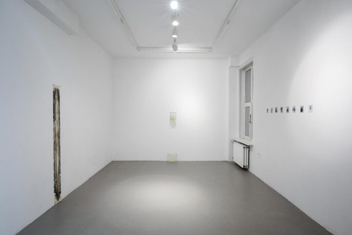 Ausstellungsansicht Doris Schneider, Frise Künstler.innenhaus Hamburg